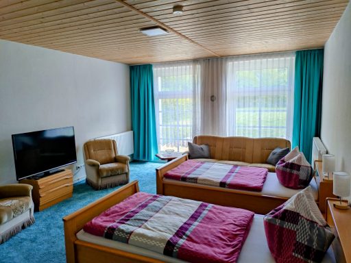 Schlafzimmer 2